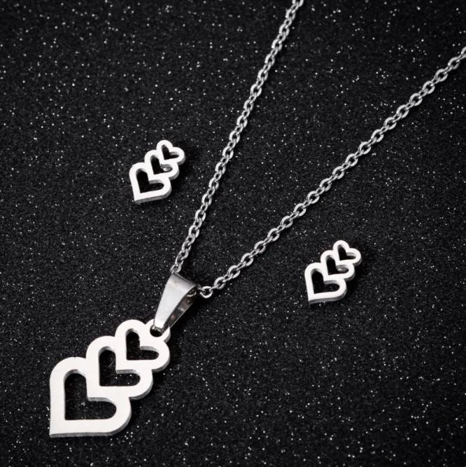 Stainless Steel Love Heart Necklaces For Women